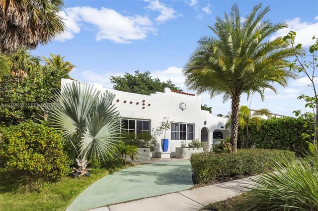 1729 SW 12th Street, sold in South Shenandoah, Miami, FL