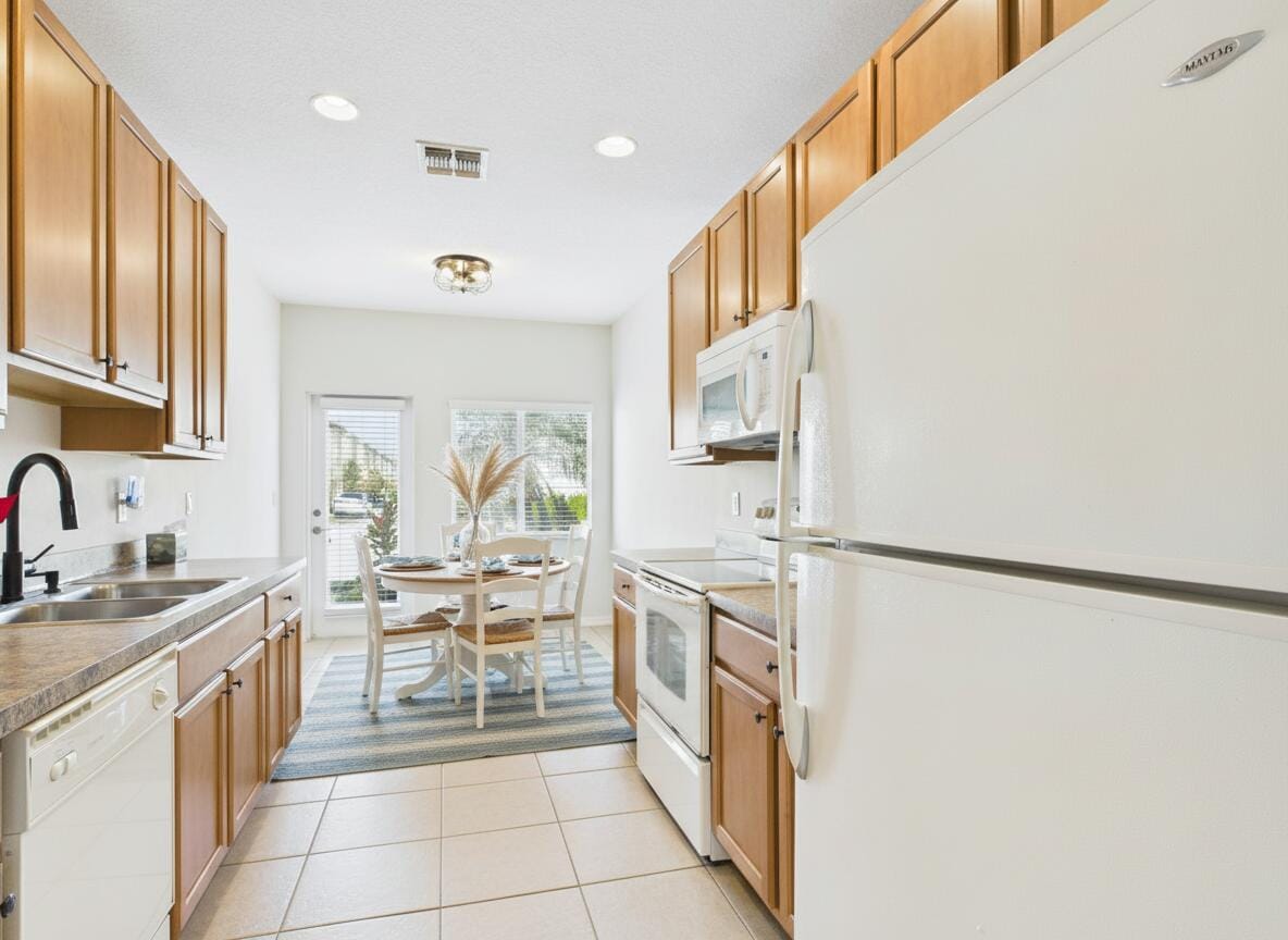 2139 SE Jamieson Drive, Port St. Lucie, FL 34952 photo 12