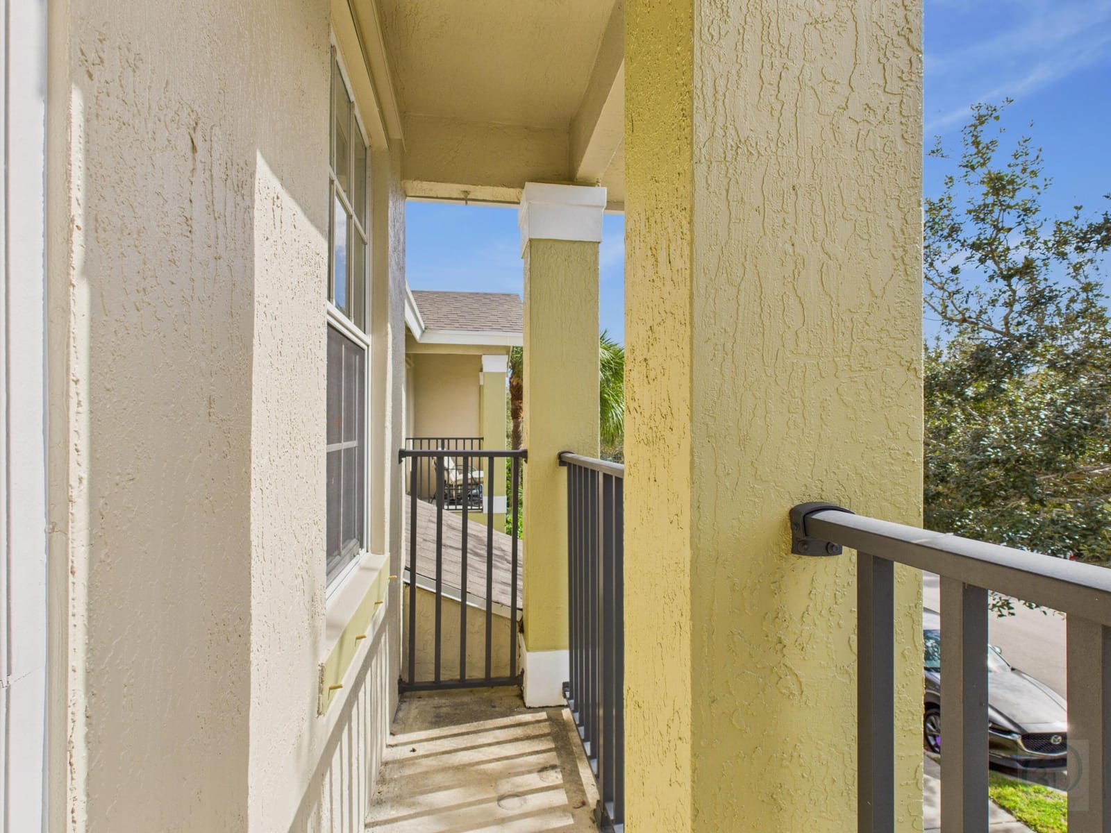 2139 SE Jamieson Drive, Port St. Lucie, FL 34952 photo 3
