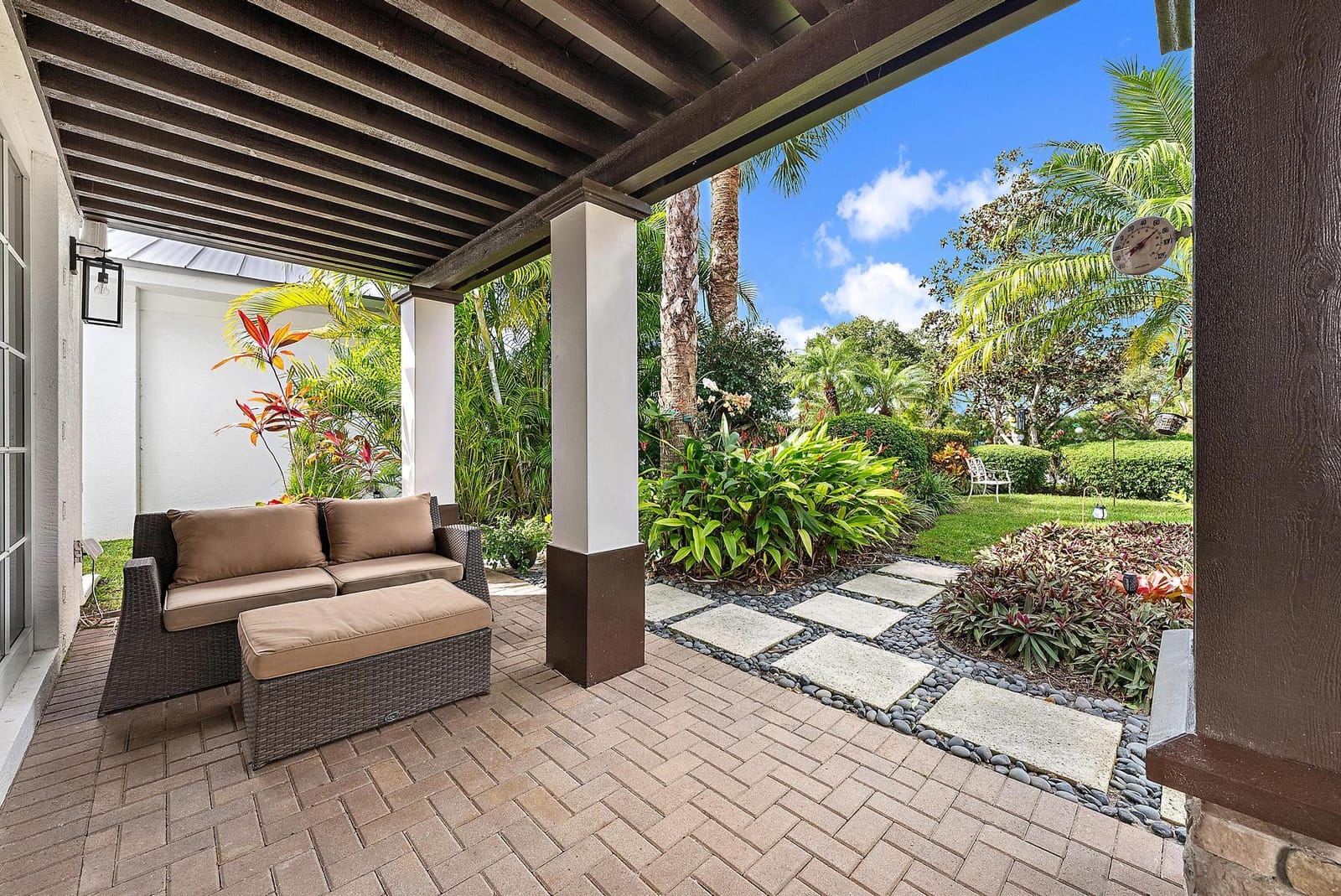 10425 SE Slash Pine Court — photo 4