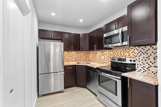 2426 SE 17th Street 207A, sold in Village At Harbor Beach Condo, Fort Lauderdale, FL