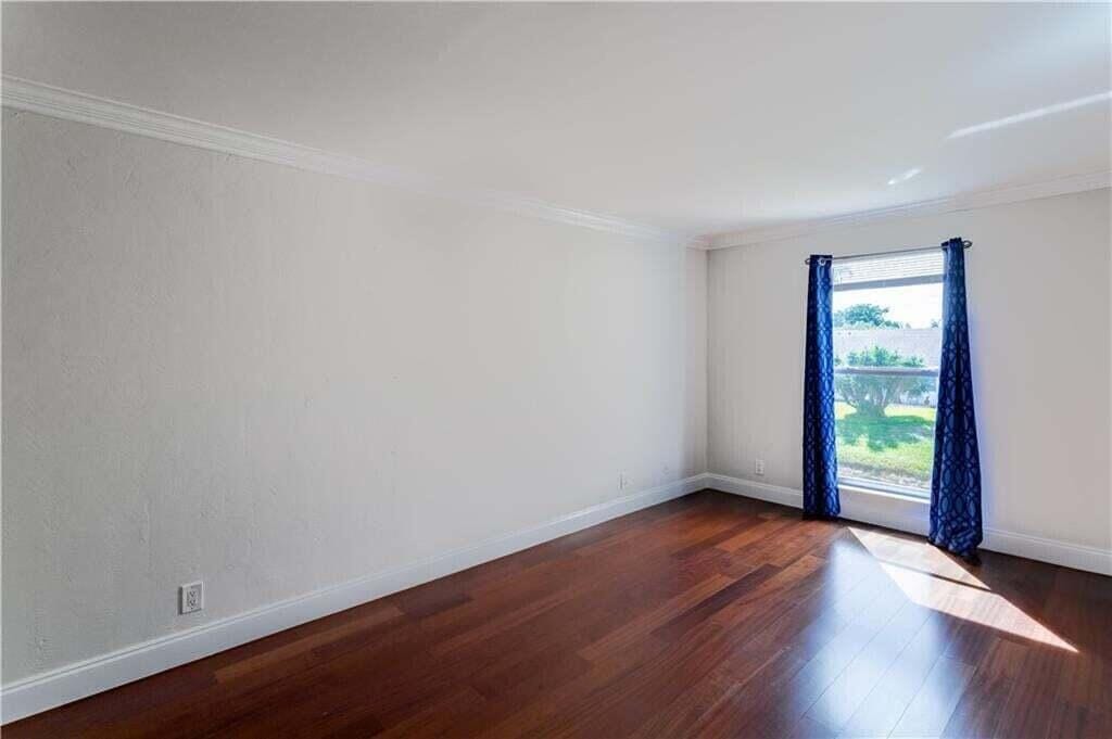 2800 Fiore Way 2060 — photo 12