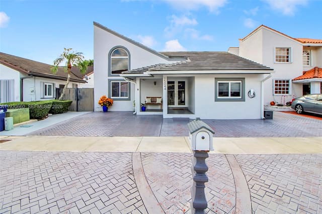 15044 SW 57th Street, sold in Calistoga Estates, Miami, FL