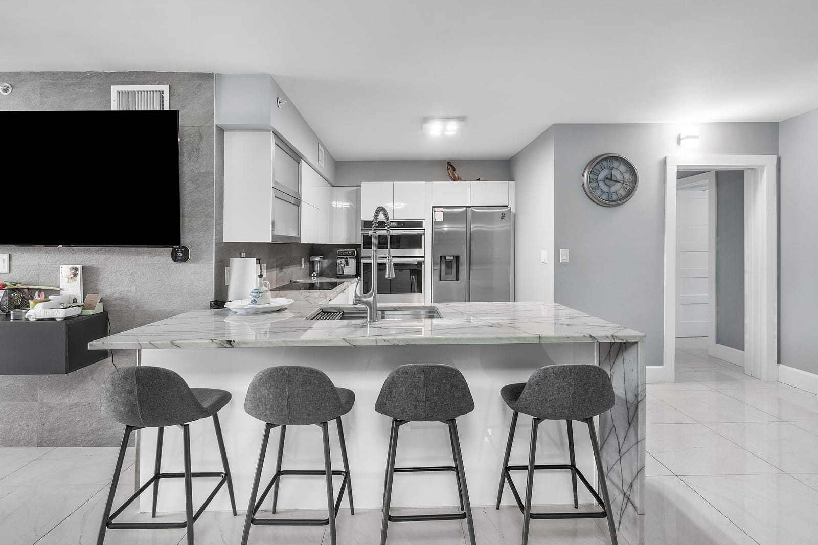 700 Scotia Drive 205, Hypoluxo, FL 33462 photo 7