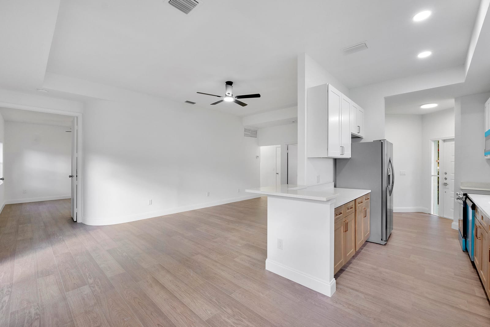 1410 SW 85th Avenue — photo 12