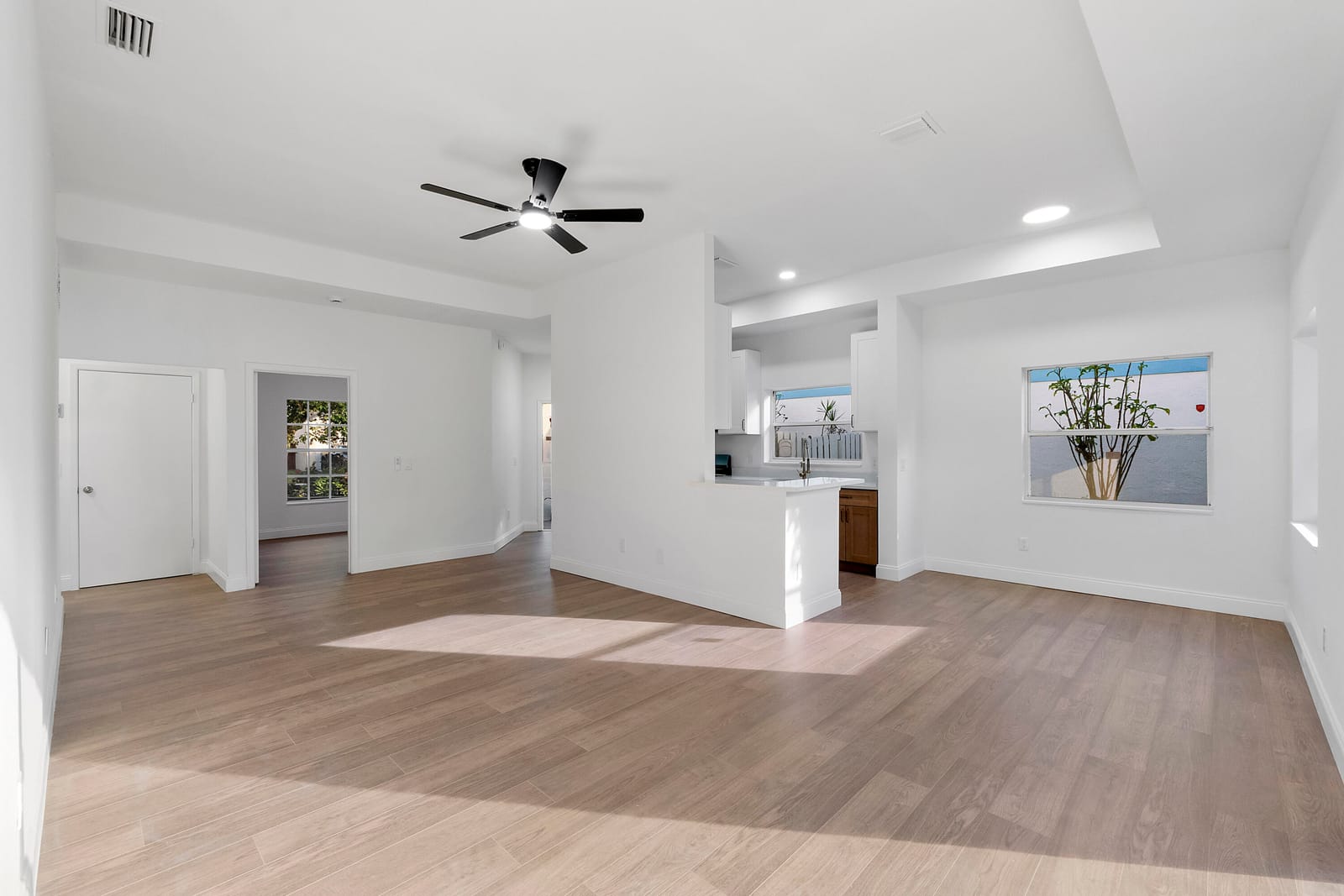 1410 SW 85th Avenue, Pembroke Pines, FL 33025 photo 16