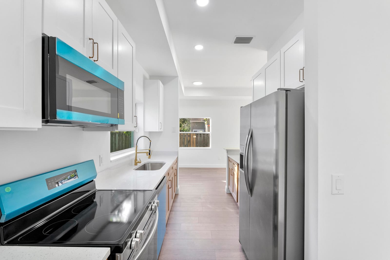 1410 SW 85th Avenue — photo 10