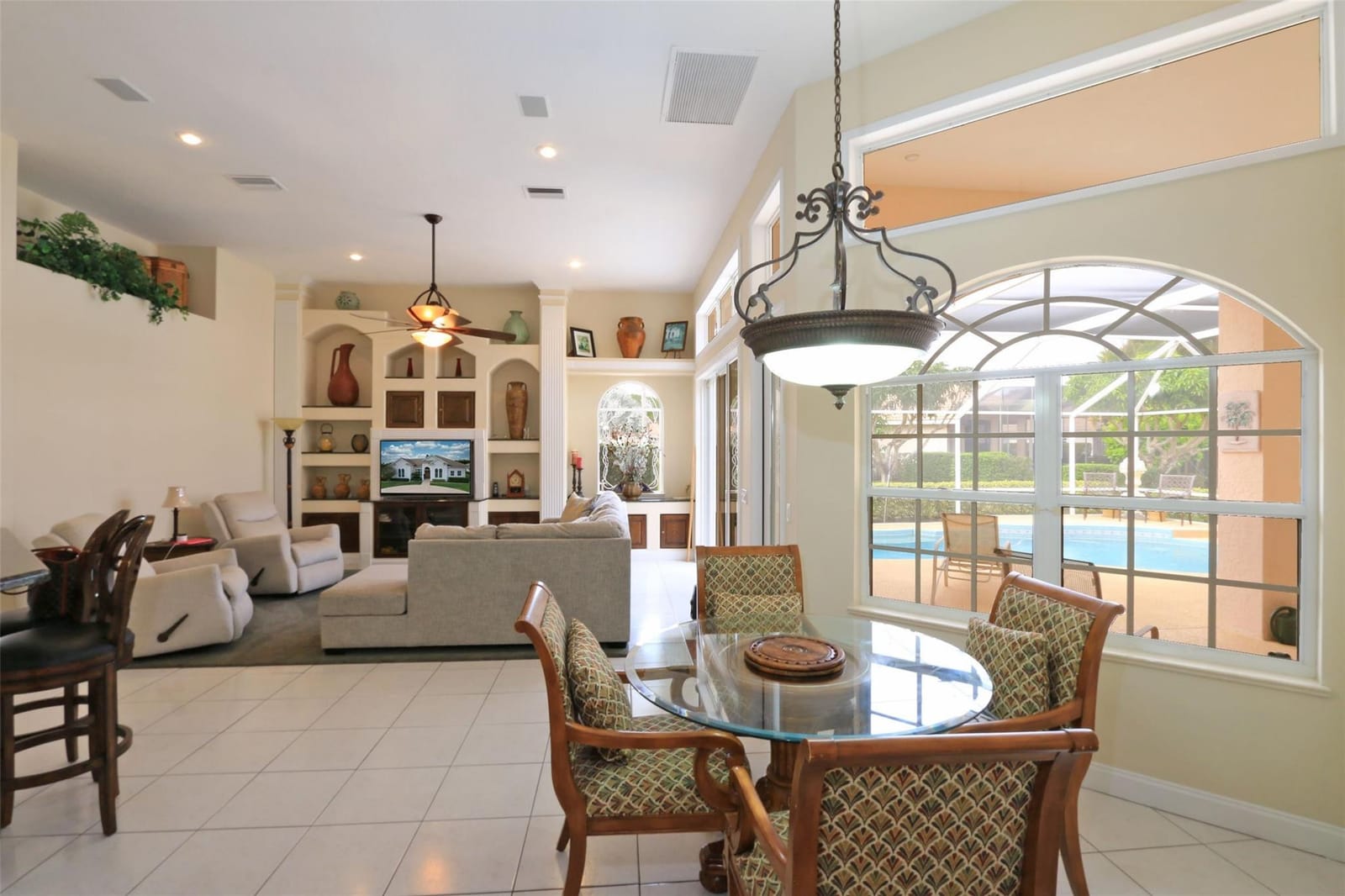 8075 Kiawah Trace — photo 11