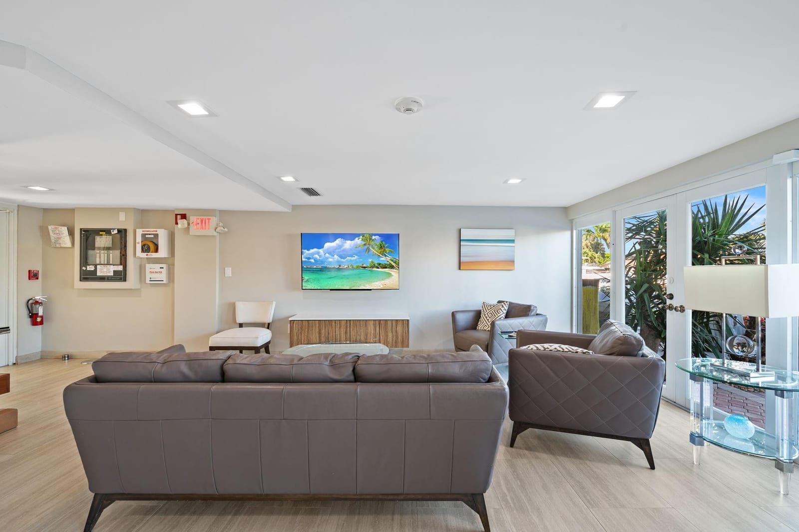 140 NE 28th Avenue 406 — photo 12