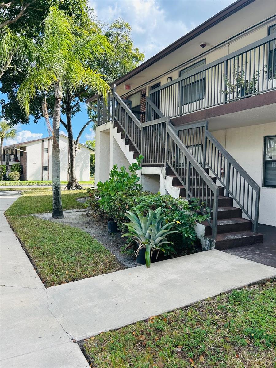 6031 Shakerwood Circle 105, Tamarac, FL 33319, Tamarac