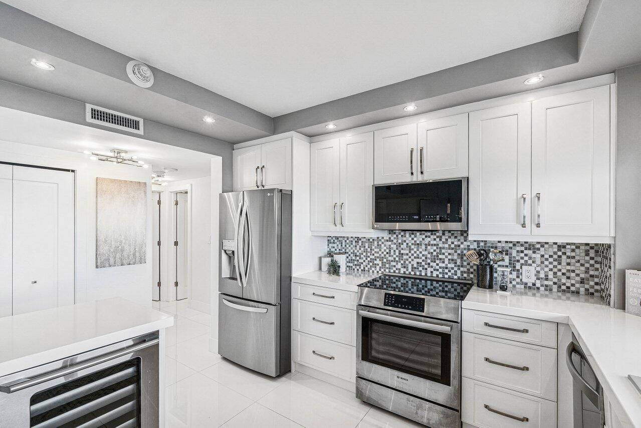 400 Seasage Drive 804, Delray Beach, FL 33483 photo 11