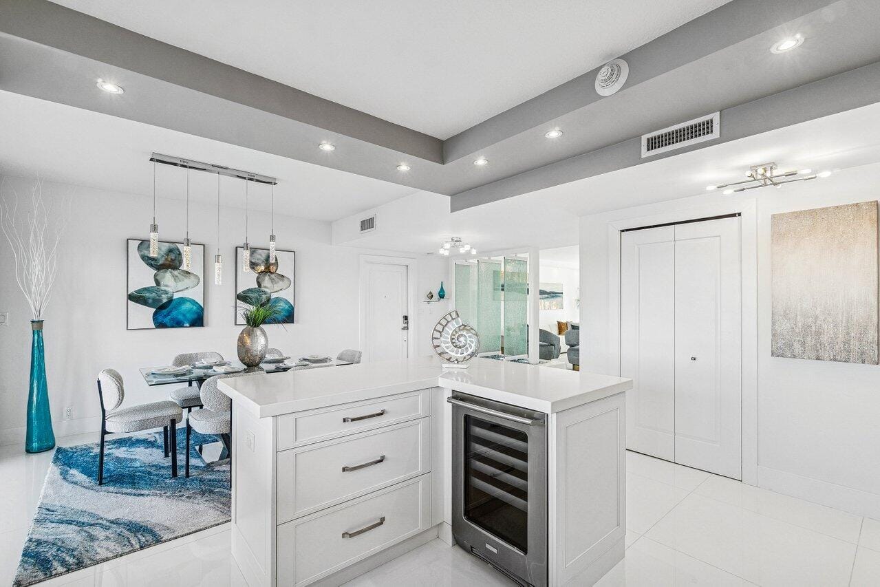 400 Seasage Drive 804, Delray Beach, FL 33483 photo 12