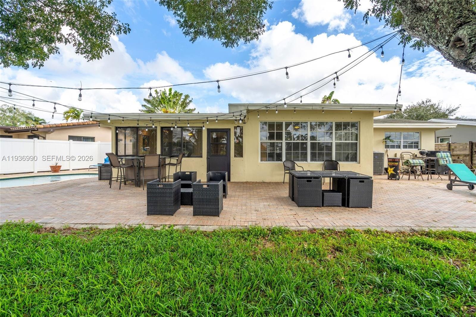 1160 NW 86th Terrace, Pembroke Pines, FL 33024 photo 20