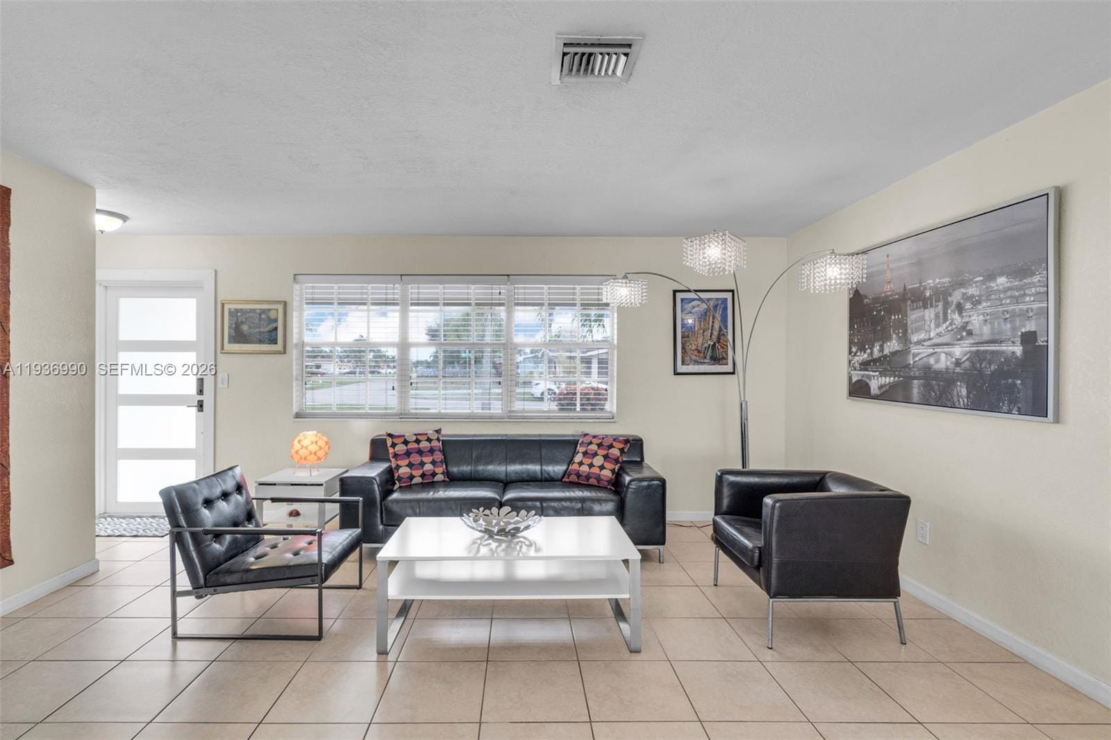 1160 NW 86th Terrace, Pembroke Pines, FL 33024 photo 6