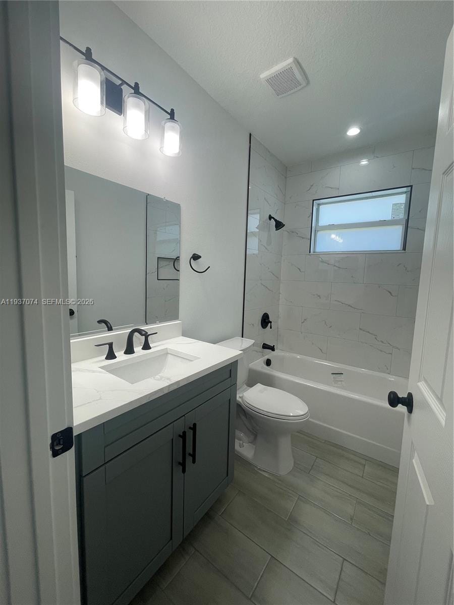 912 W 10th Street, Riviera Beach, FL 33404 photo 10