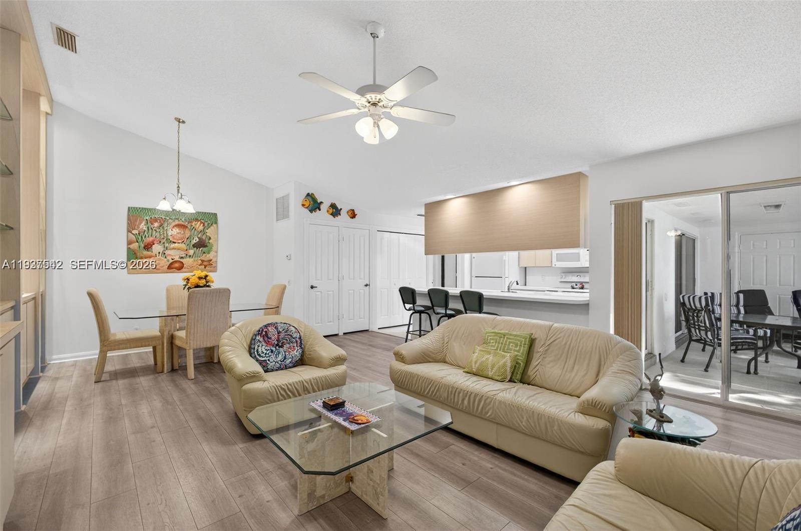 7102 Geminata Oak Court 7102 — photo 11