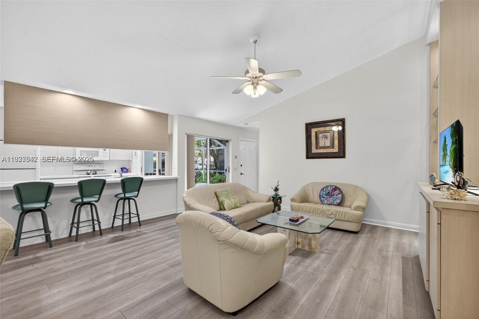 7102 Geminata Oak Court 7102 — photo 10