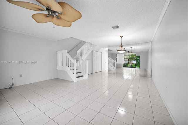502 Westree Lane, Plantation, FL 33324