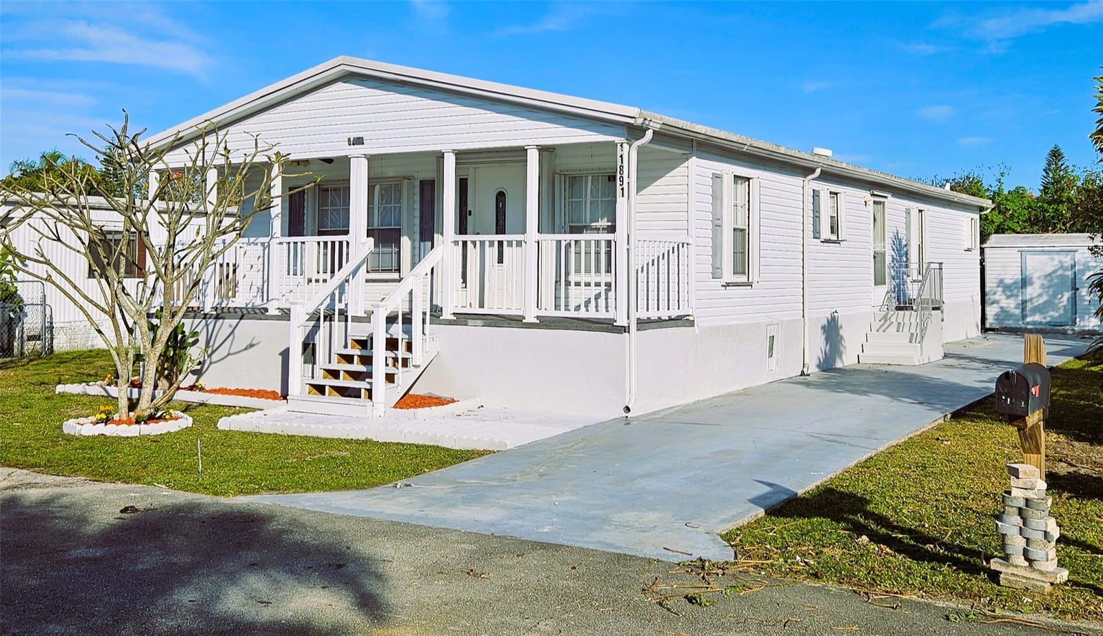 11891 Atlantic Circle, Boca Raton, FL 33428 photo 2