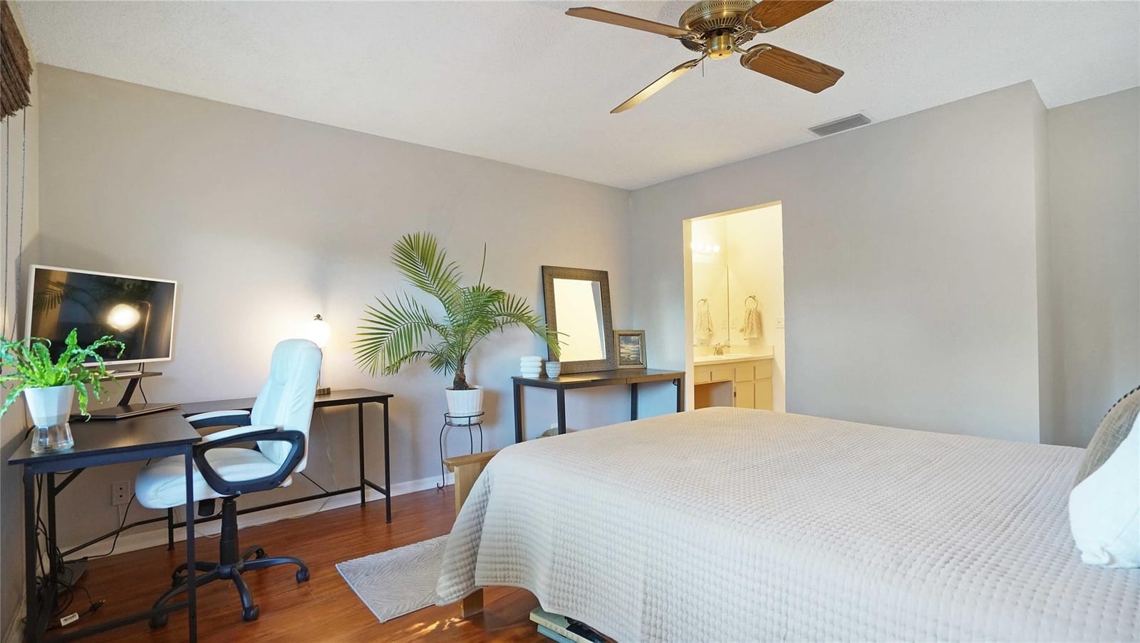 2780 S Oakland Forest Drive 1603, Oakland Park, FL 33309 photo 17