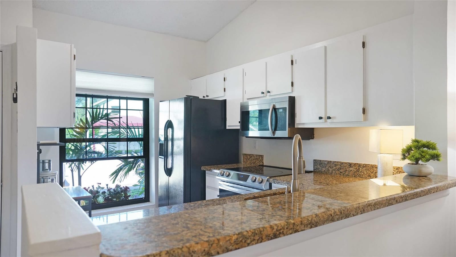 2780 S Oakland Forest Drive 1603 — photo 5
