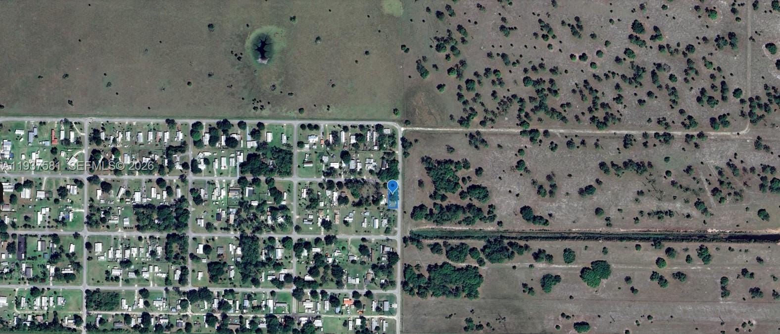 323 Jordan Terrace, Okeechobee, FL 34974 photo 2