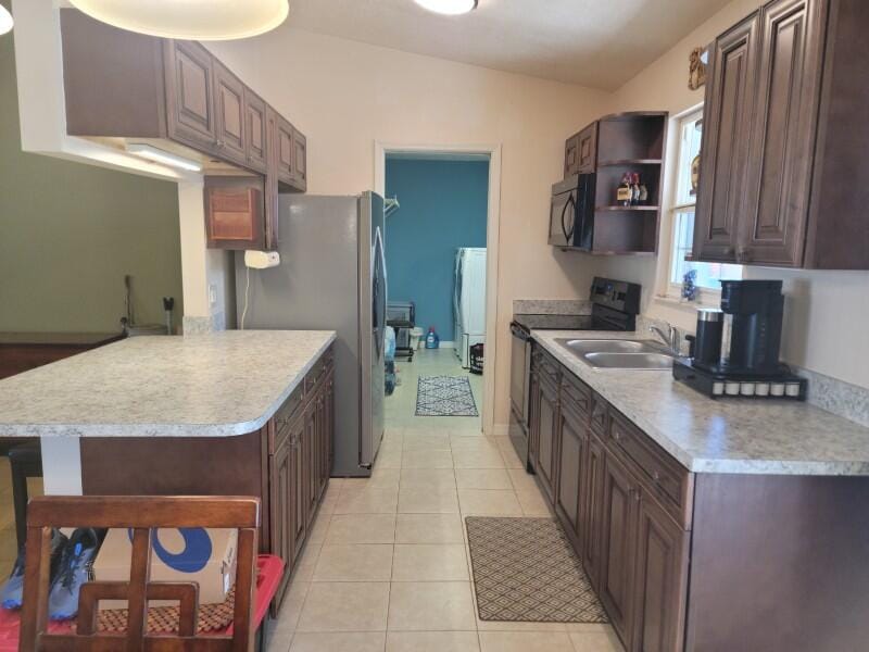 226 SW Aubudon Avenue — photo 8