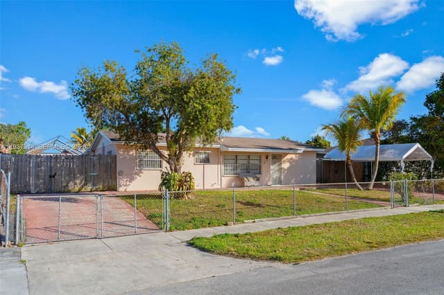 29925 SW 149th Court, sold in Kingswood Manor, Homestead, FL