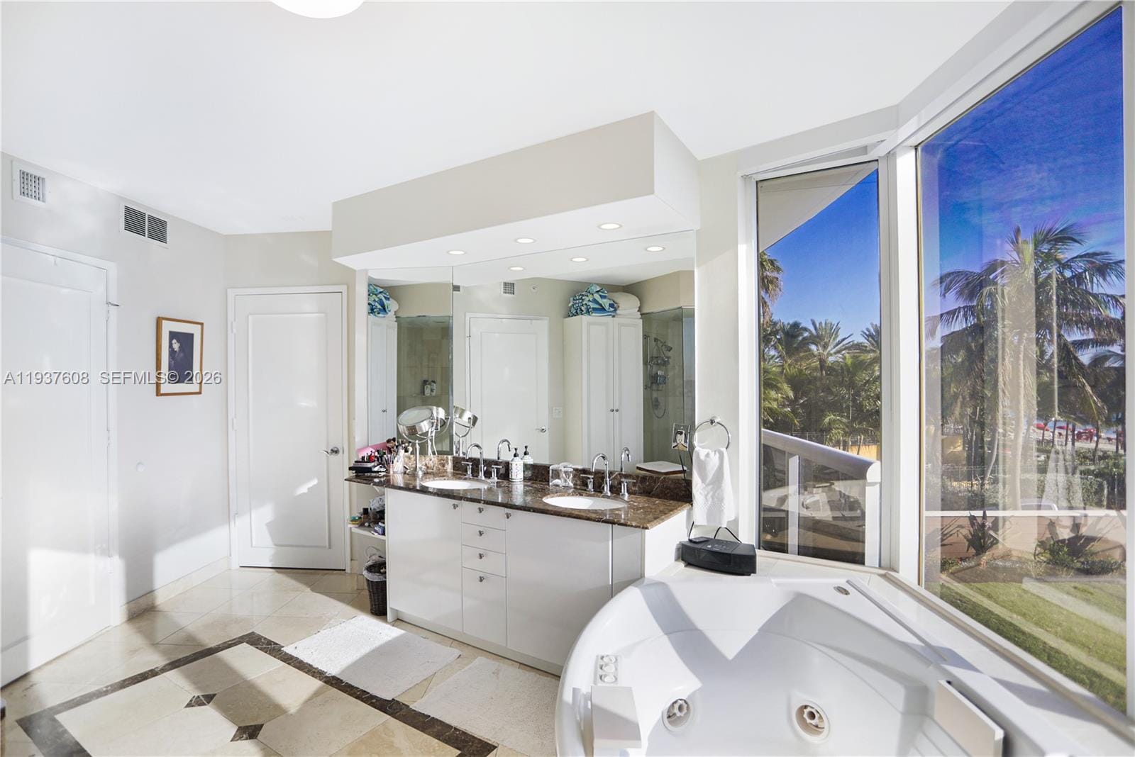 17555 Collins Avenue 308 — photo 12