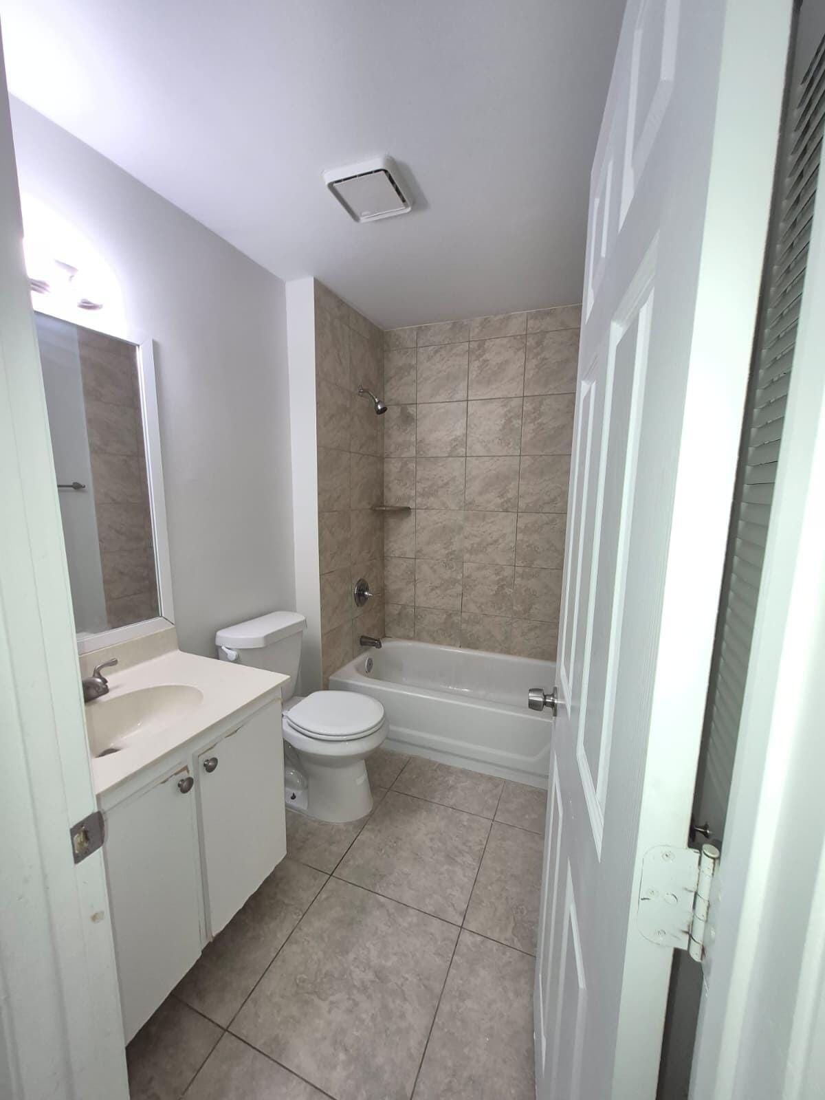 2006 Lakeview Drive W, Royal Palm Beach, FL 33411 photo 14