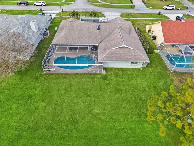 13812 Columbine Avenue, sold in Sugar Pond Manor Wellingt, Wellington, FL
