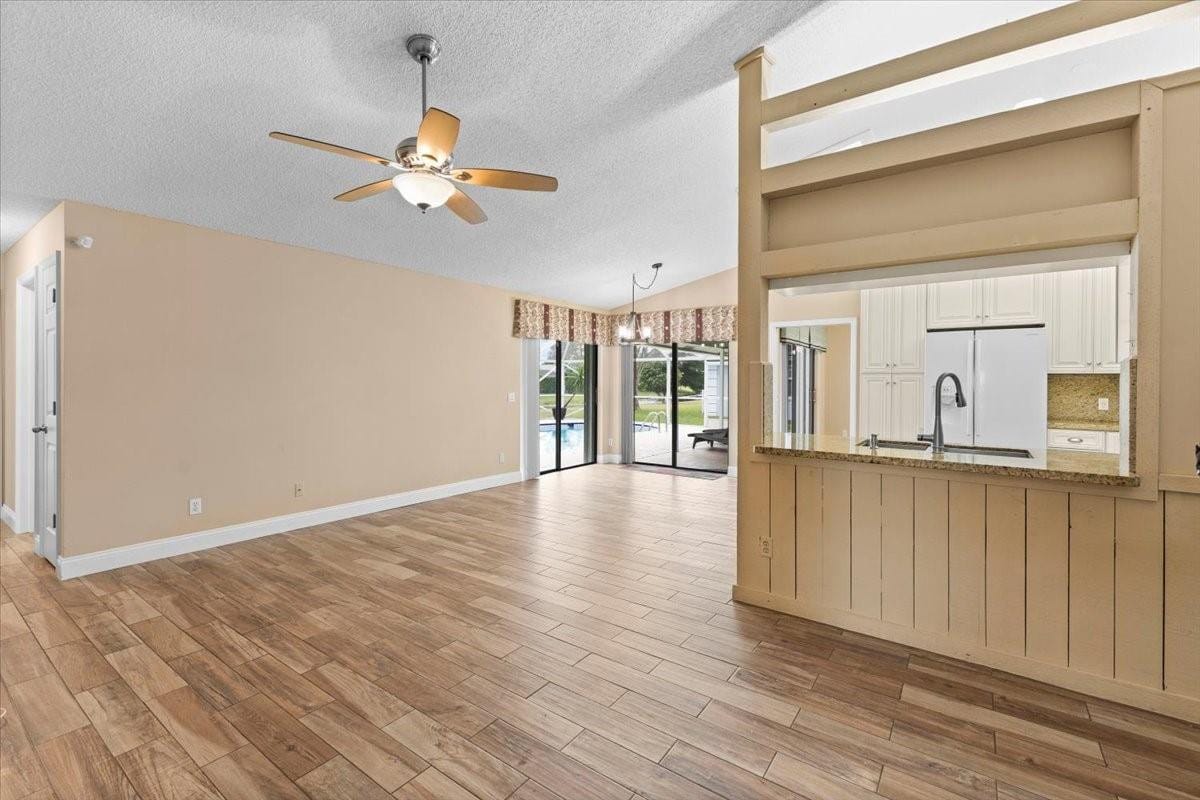 13812 Columbine Avenue — photo 10