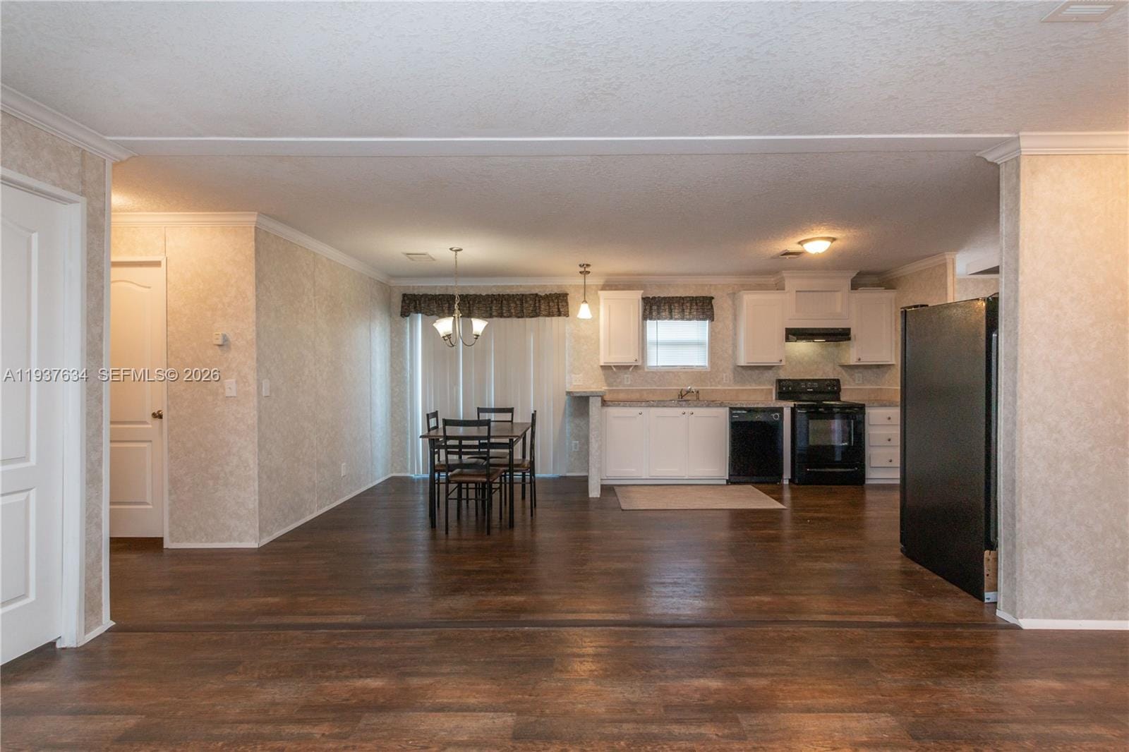 21661 NW 8th Court, Pembroke Pines, FL 33029 photo 2