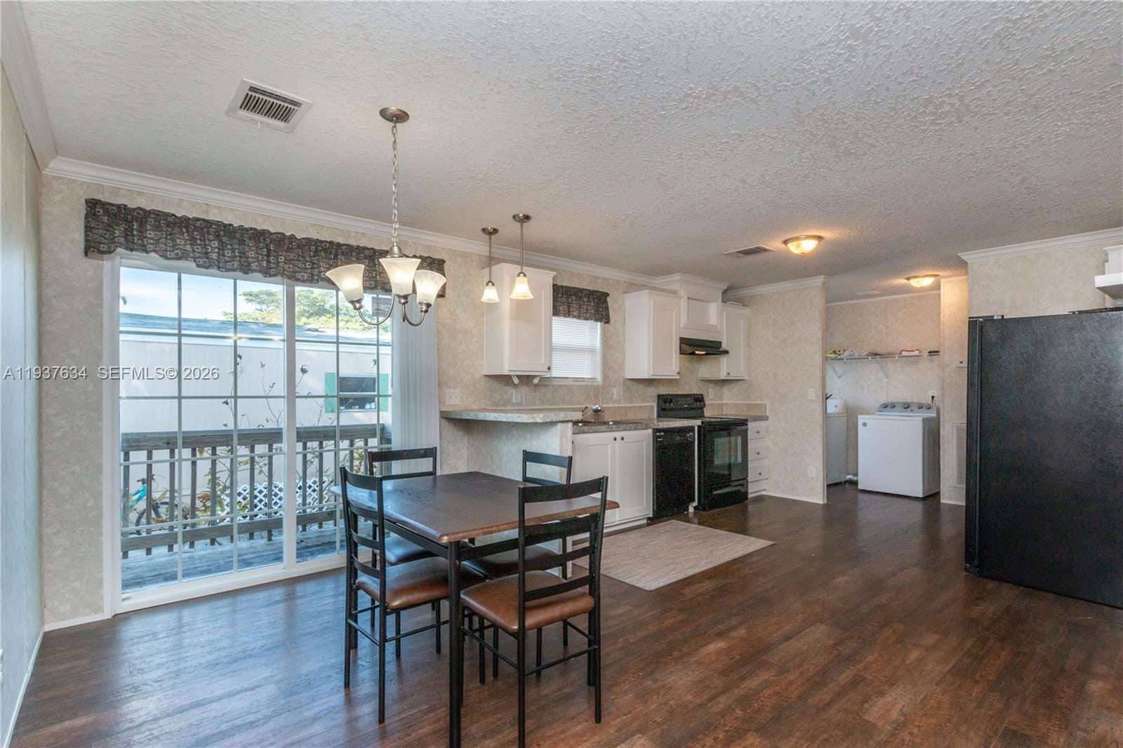 21661 NW 8th Court, Pembroke Pines, FL 33029 photo 3