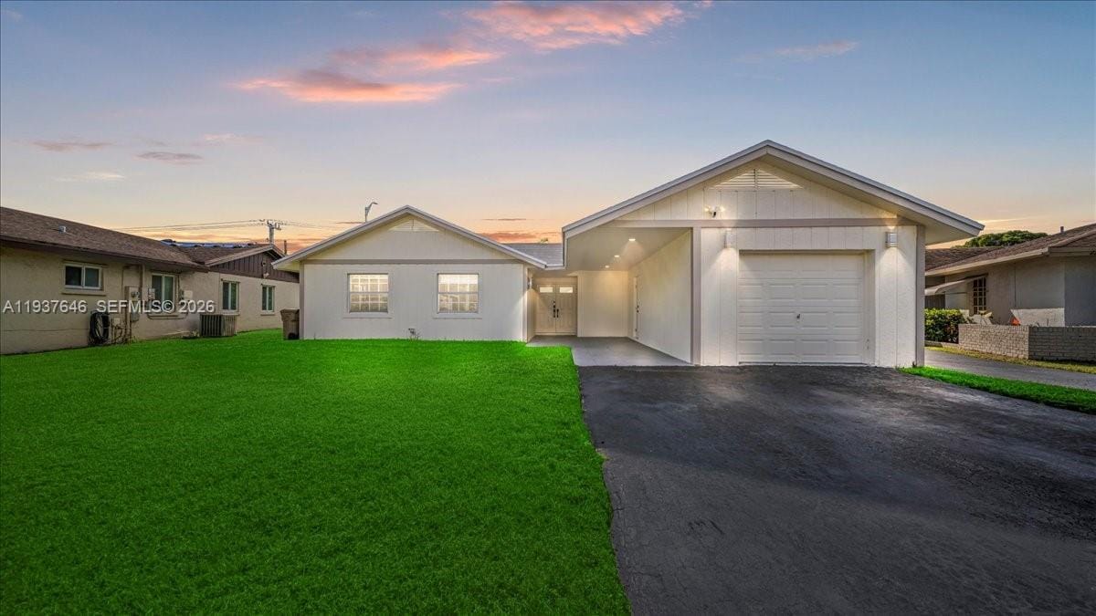 2279 Nova Village Drive, Davie, FL 33317