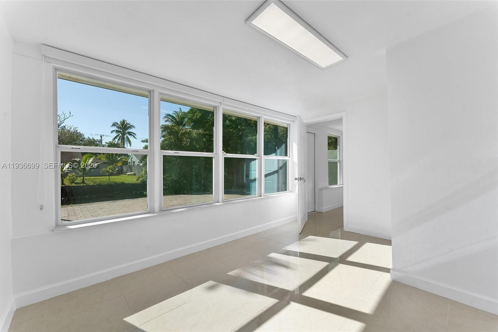 300 SW 11th Court, Fort Lauderdale, FL 33315 photo 17