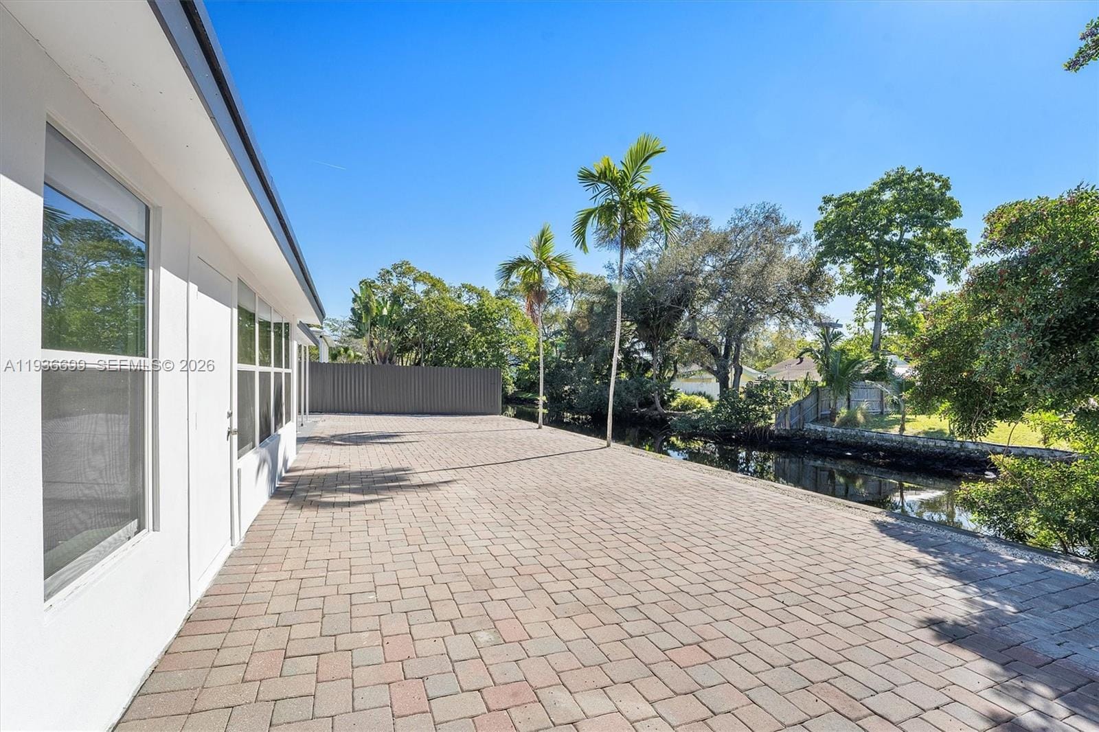300 SW 11th Court, Fort Lauderdale, FL 33315 photo 29