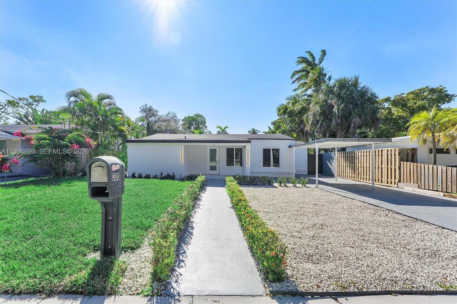 300 SW 11th Court, Fort Lauderdale, FL 33315 photo 4