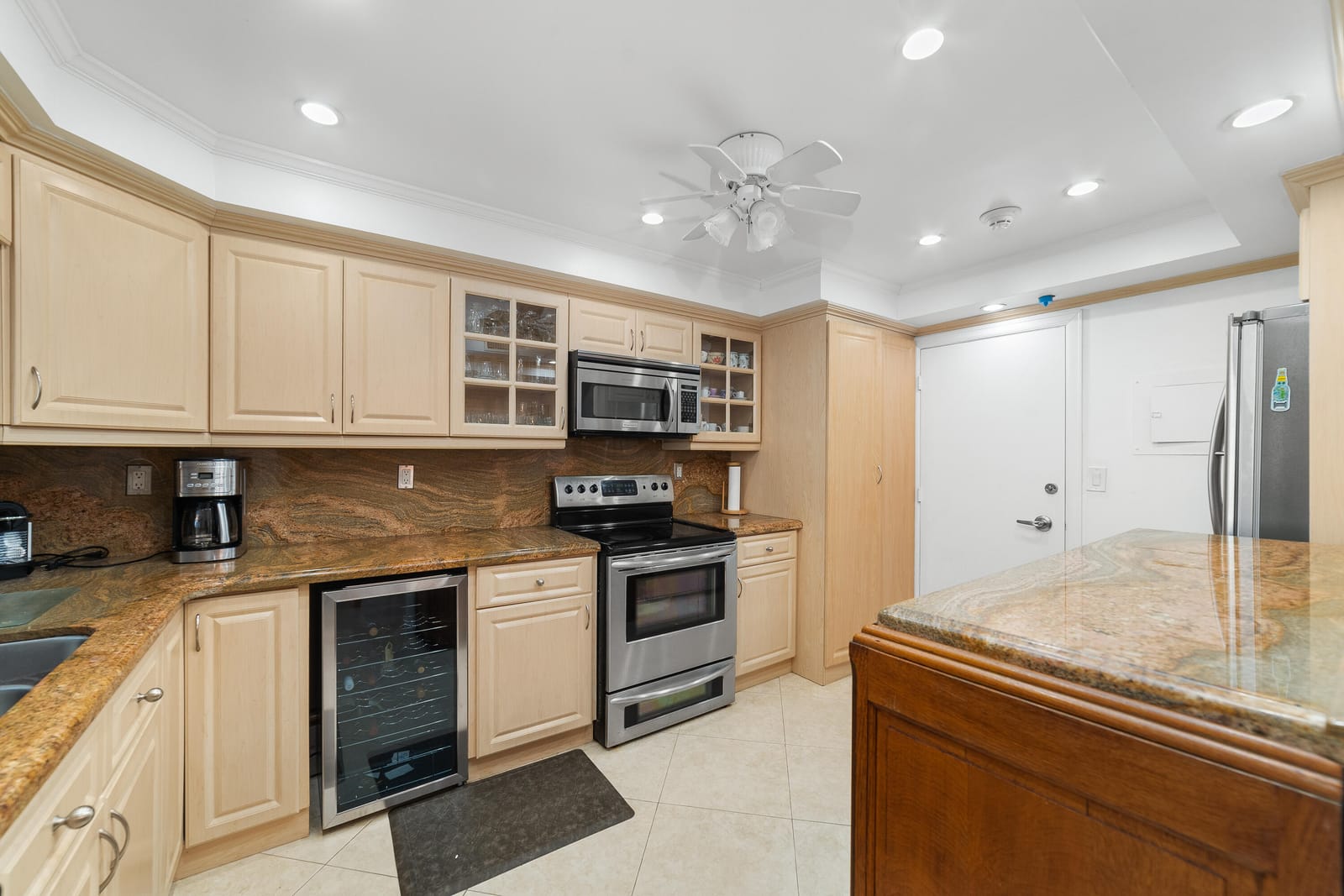 3750 Galt Ocean Drive 505 — photo 8