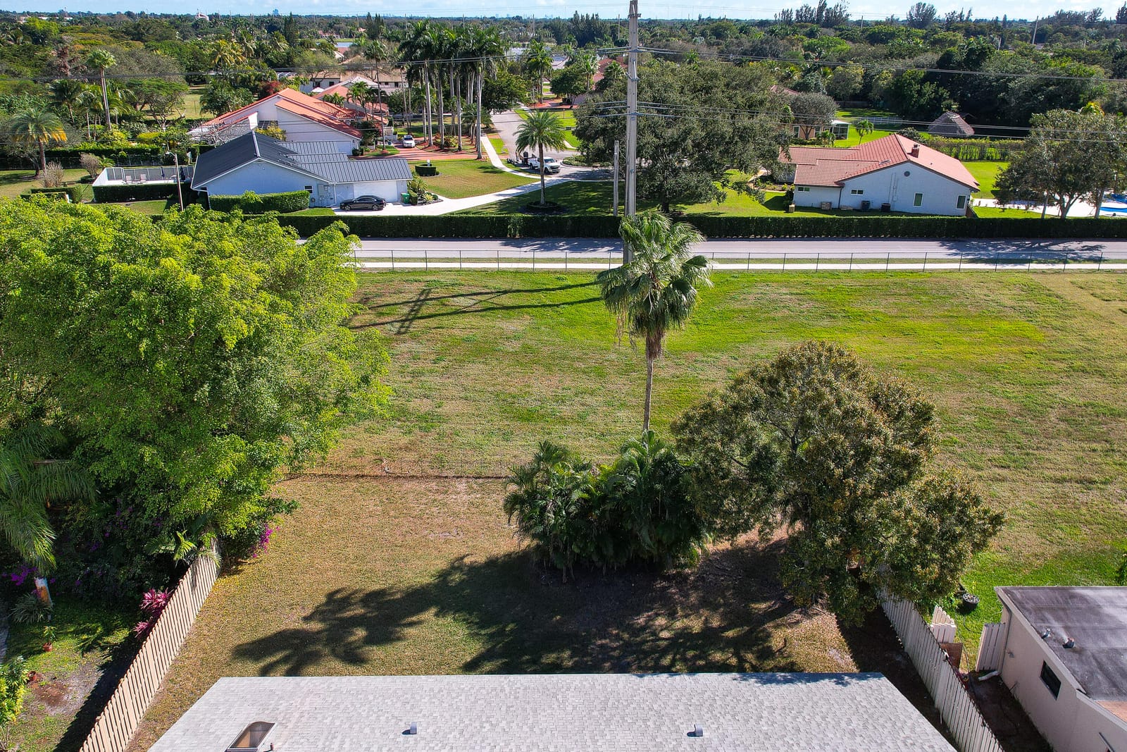 1060 Cedar Creek Way, Davie, FL 33325 photo 30