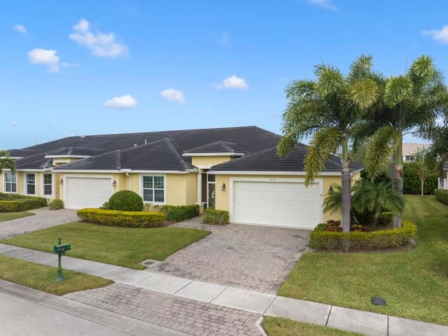6134 NW Cullen Way, sold in St Andrews Townhomes Replat No 2, Port St Lucie, FL