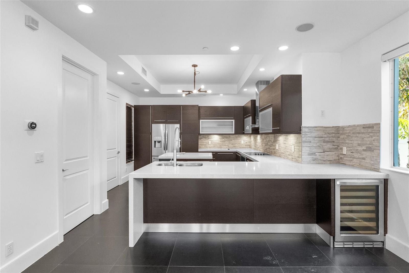 801 SE 12th Court 801 — photo 7