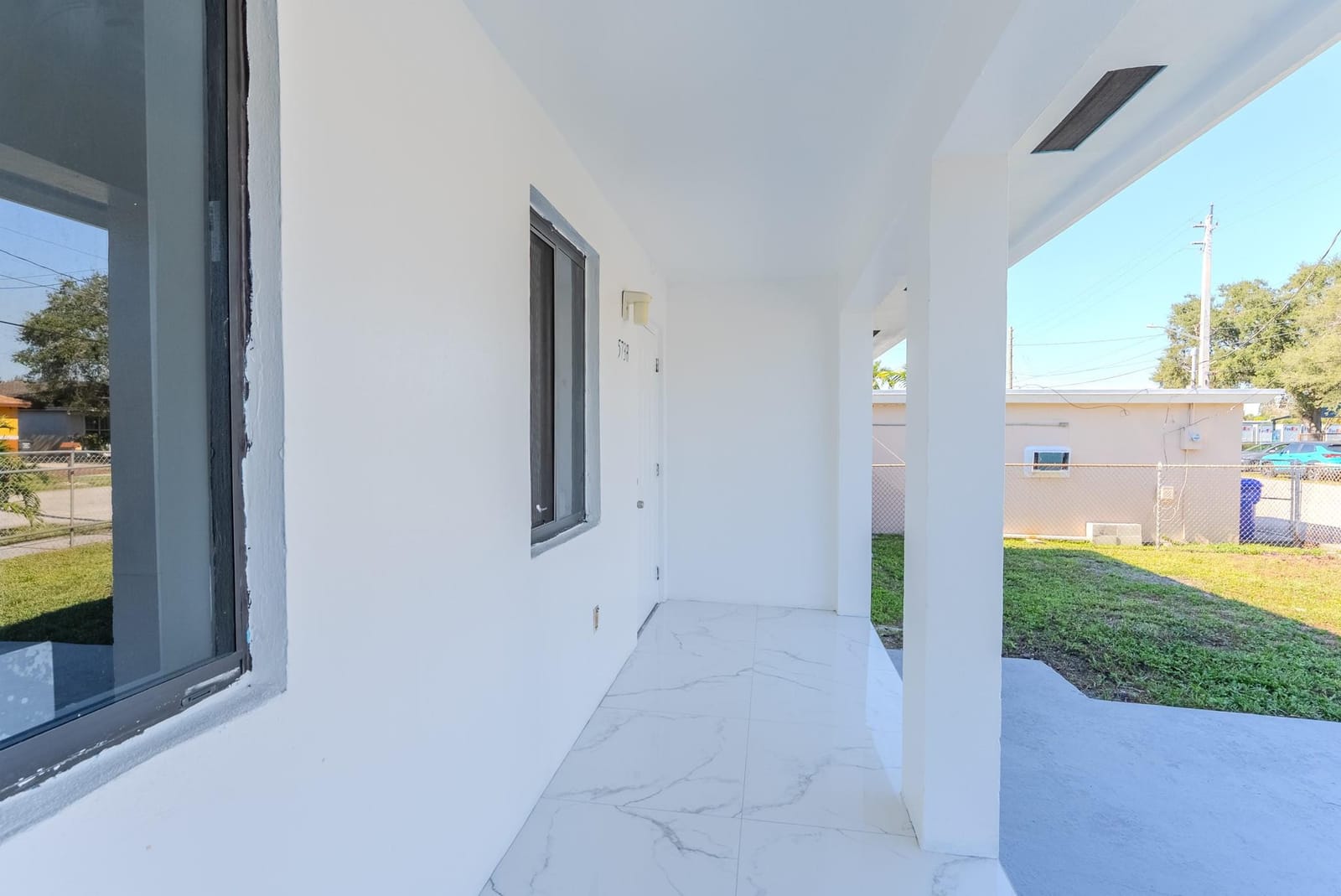 5738 Fletcher Street — photo 4