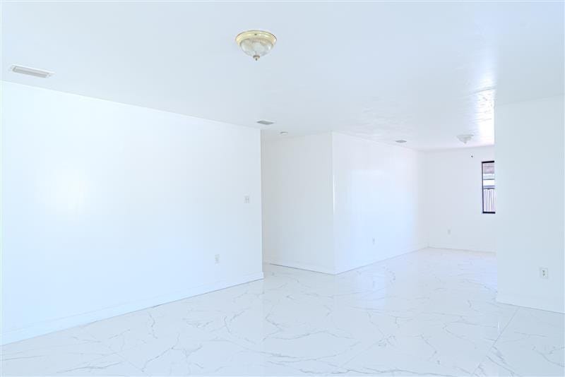 5738 Fletcher Street — photo 8