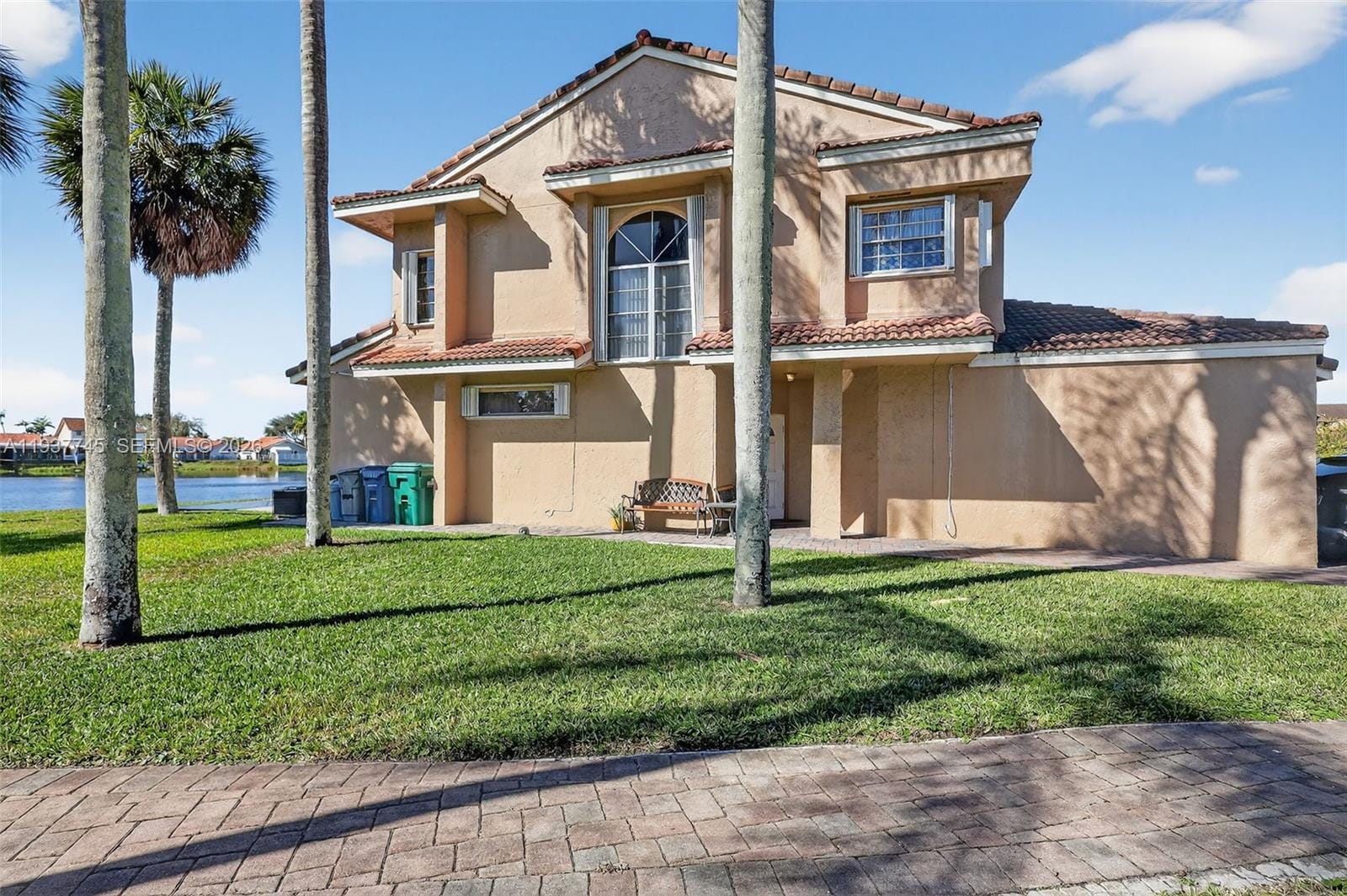 8260 NW 191st Lane 14L, Hialeah, FL 33015 photo 3