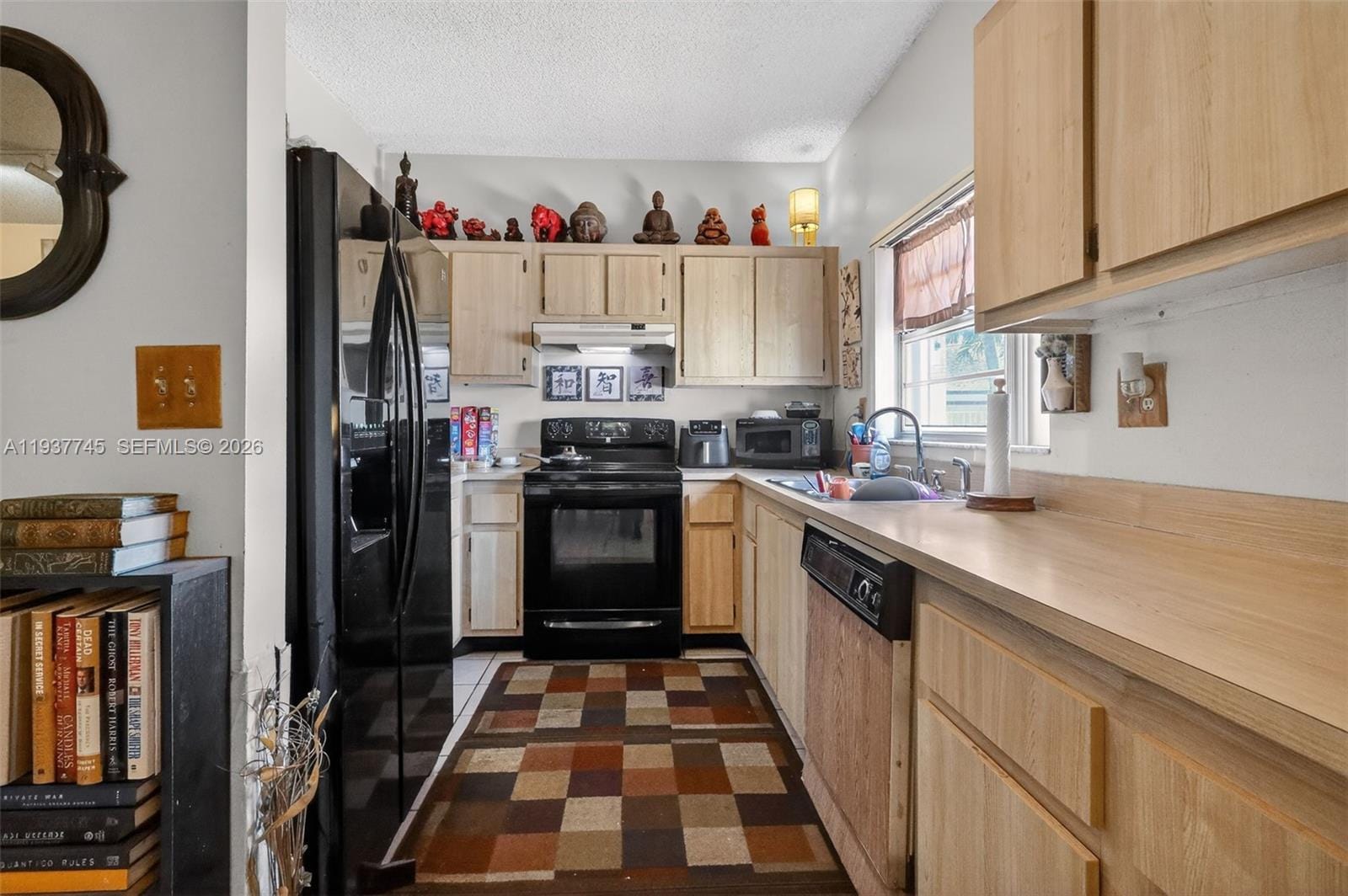 8260 NW 191st Lane 14L, Hialeah, FL 33015 photo 10