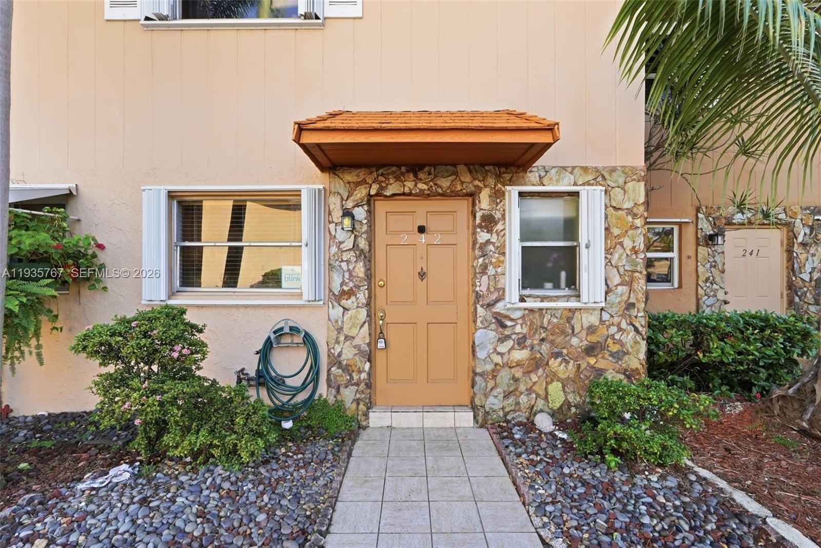 450 SE 7th Street 242, Dania Beach, FL 33004