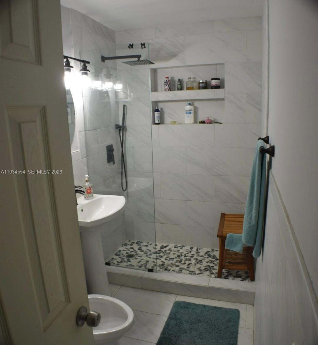 630 NE 165th Street, Miami, FL 33162 photo 18