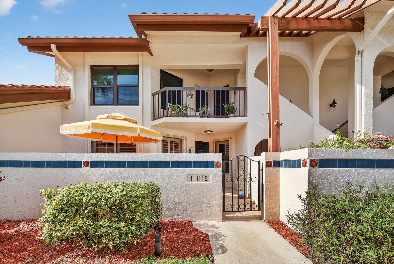 3401 SE Martinique Trace 102, Stuart, FL 34997 photo 2