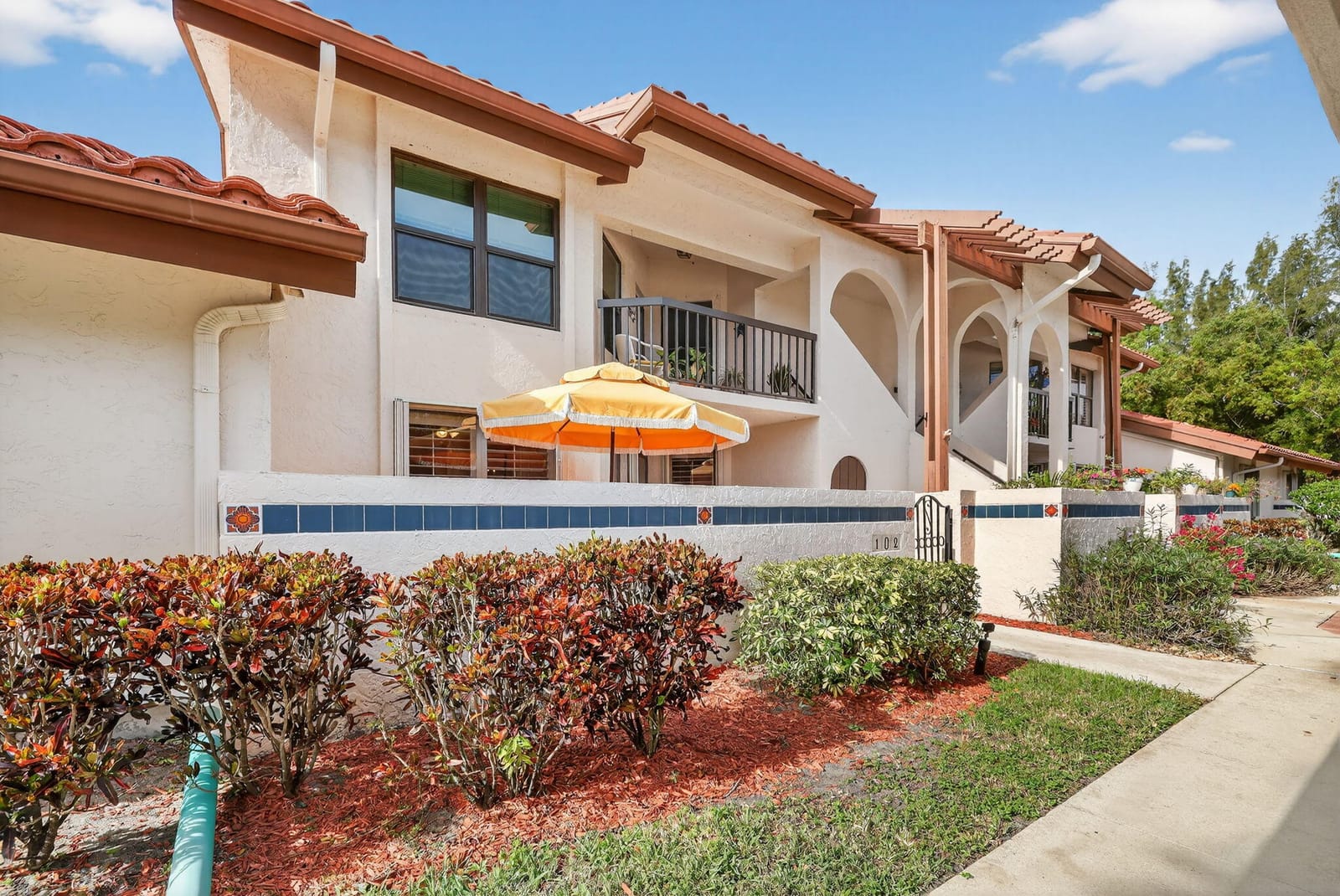 3401 SE Martinique Trace 102, Stuart, FL 34997 photo 3